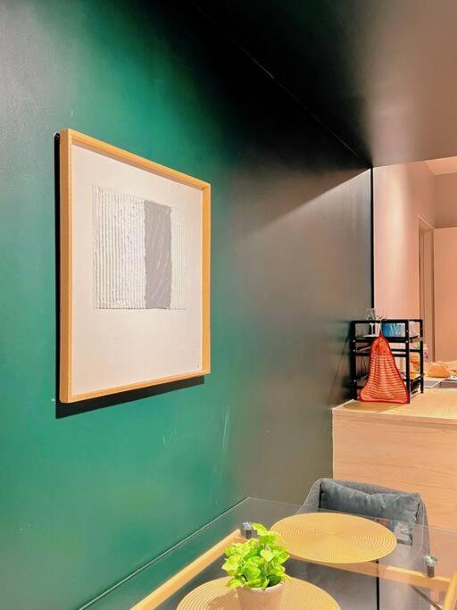 Studio Staycation D'Sara @ Linked Mrt, Near Thomson Hospital & Sungai Buloh Hospital Εξωτερικό φωτογραφία