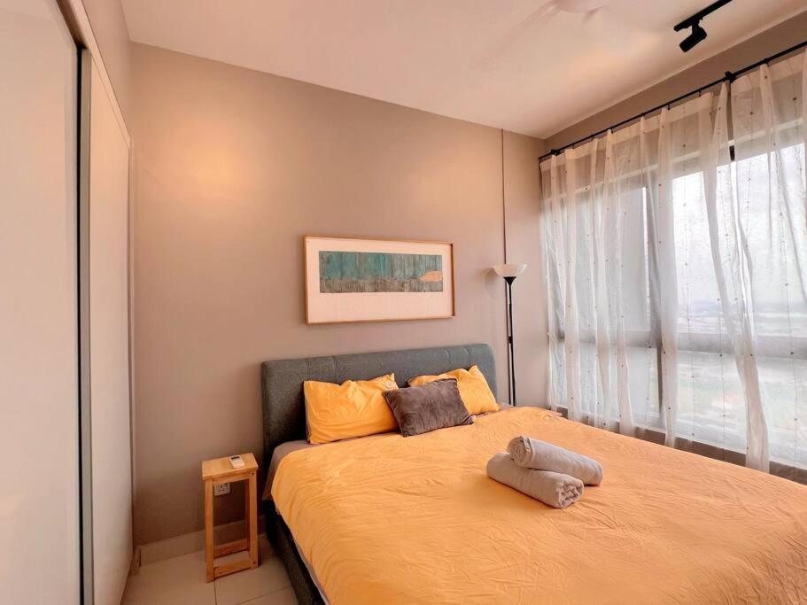 Studio Staycation D'Sara @ Linked Mrt, Near Thomson Hospital & Sungai Buloh Hospital Εξωτερικό φωτογραφία